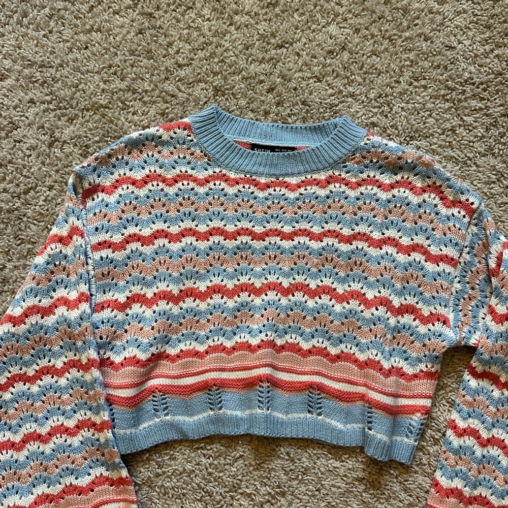 SHEIN Multicolor Wave Pattern Sweater